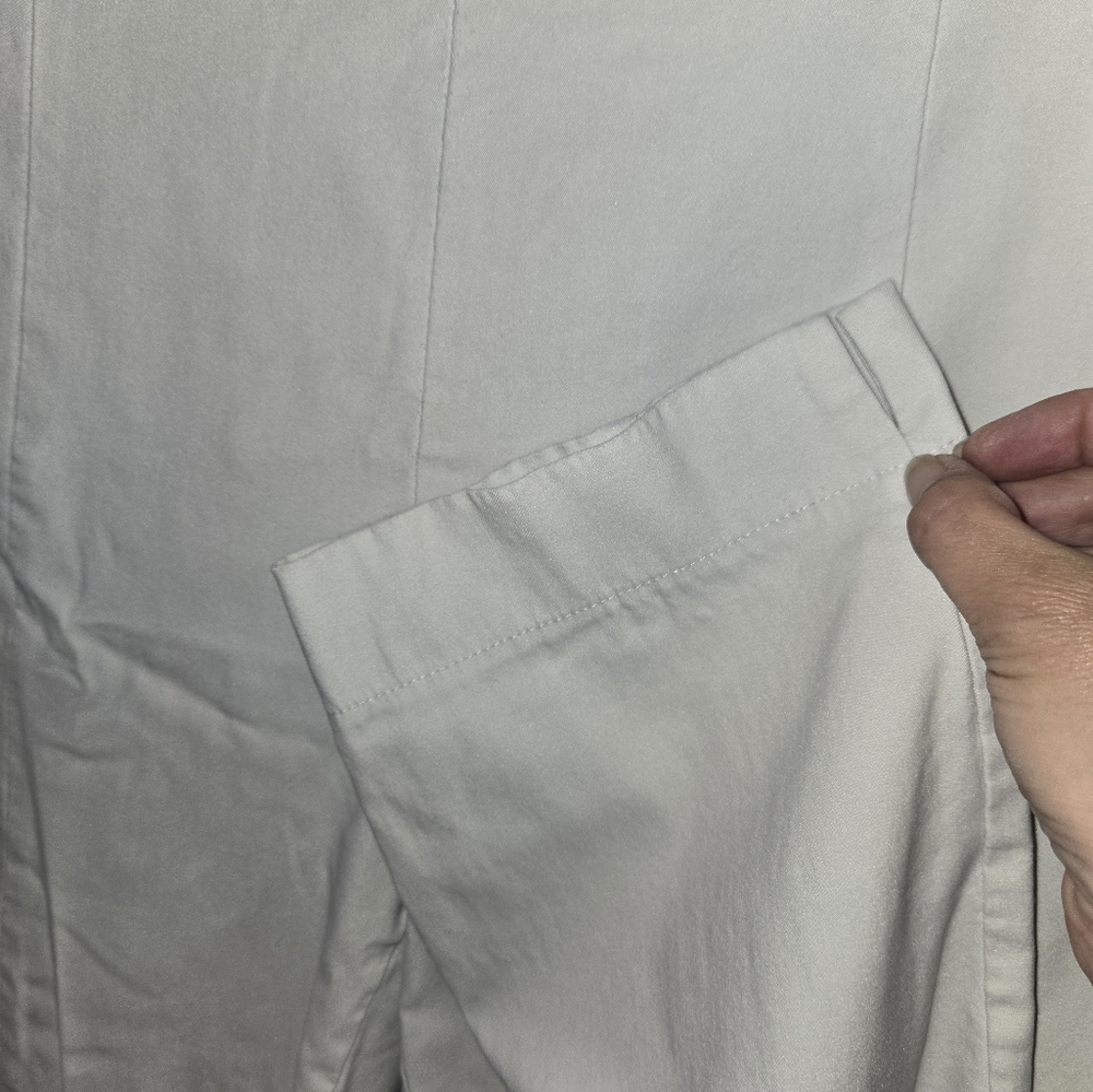 Women's So Slimming By Chicos White Straight-Leg Pants Size 2.5 - Picture 3 of 11